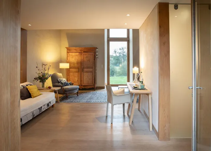 La Queurie Bed and Breakfast 3*